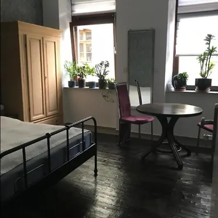 Ferienwohnung Tiny Flats * Фаллендар